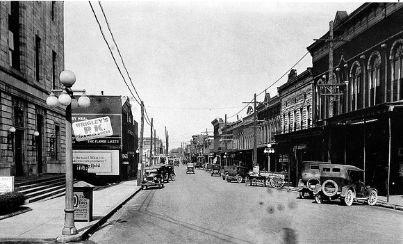 main street 1920